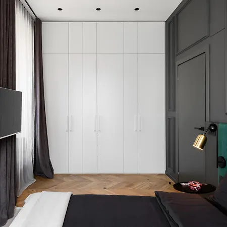 Luxury Con Free Park